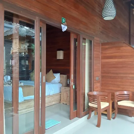 C\'Man Guest House